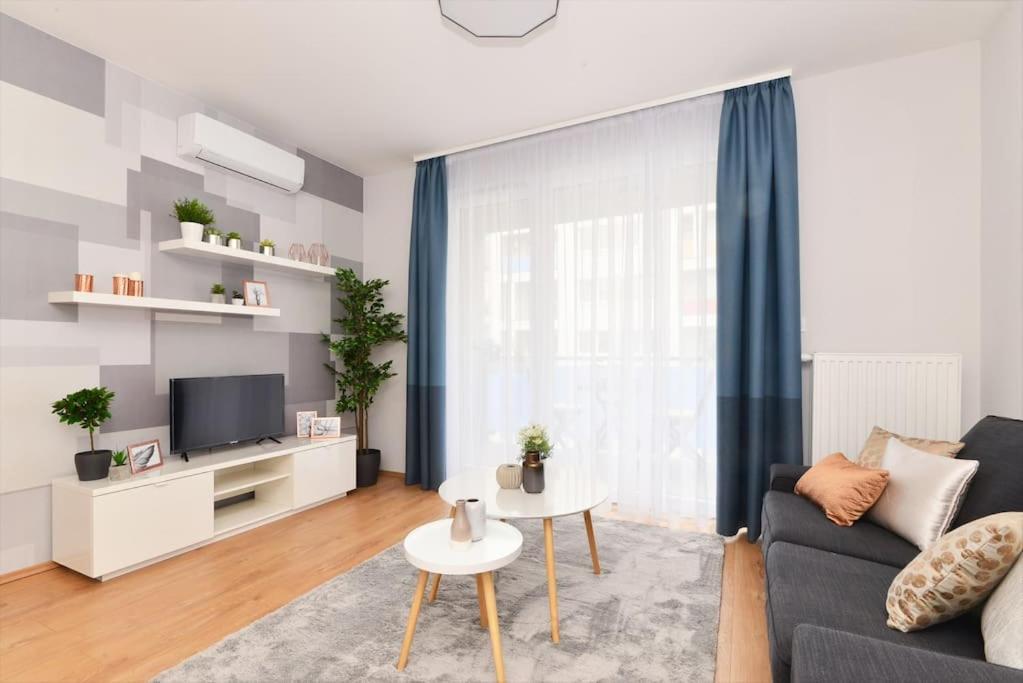 Laurel Bay Apartment Budapest Eksteriør bilde